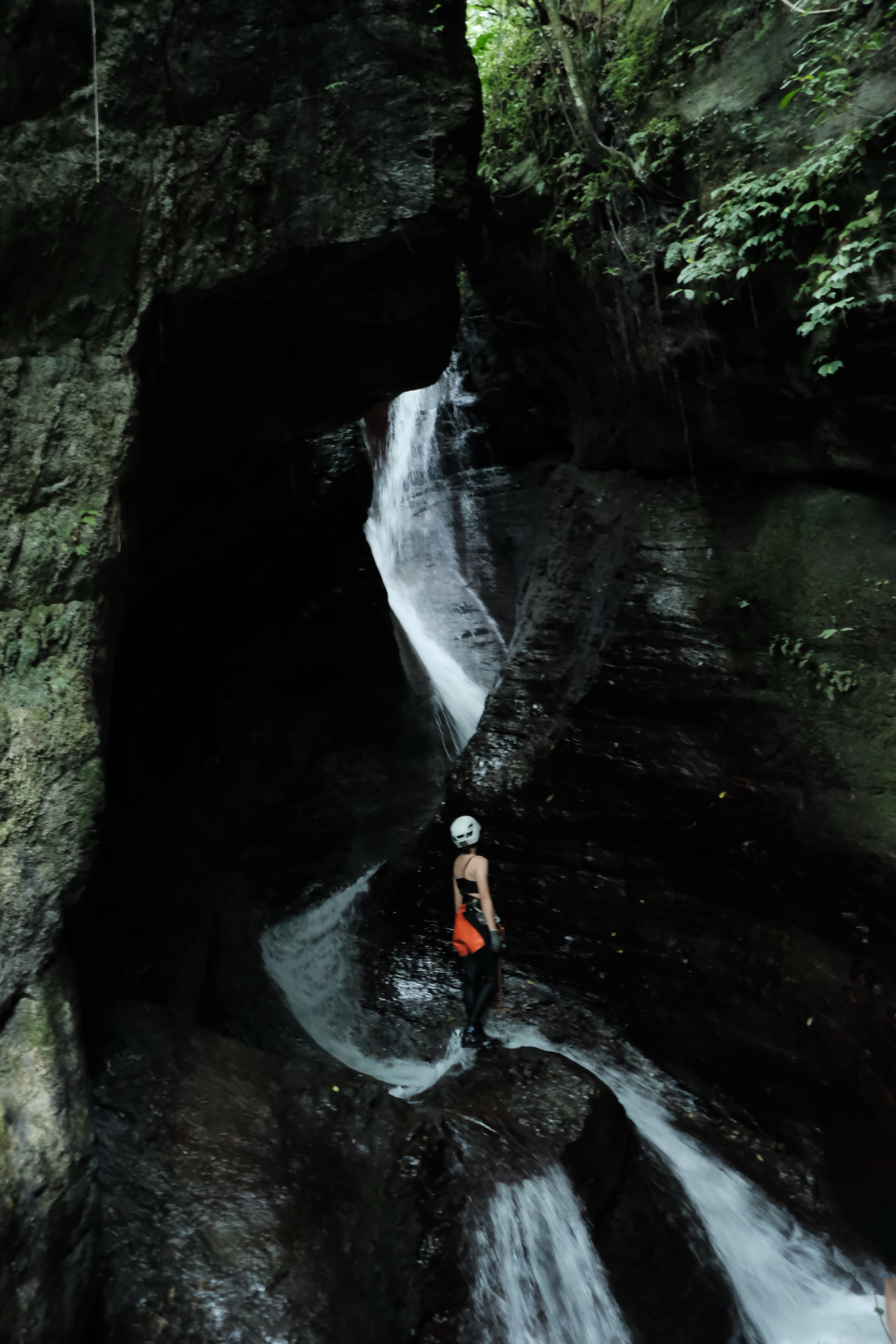 Hualien Outdoor Activities: The 2026 Guide
Canyoning, River Tracing, SUP & Taroko Status